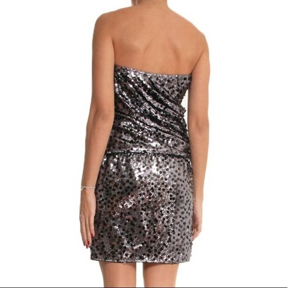 Alice + Olivia Sasha sequin strapless dress - Picture 2 of 9